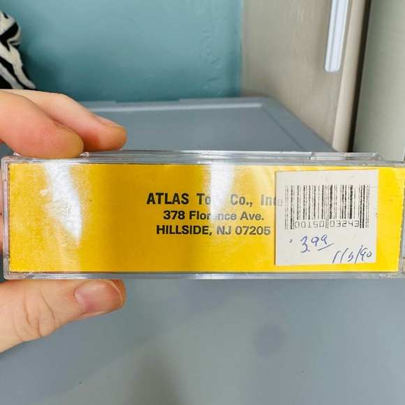 ATLAS N DUPONT DU PONT BUDIUM 62679 BEER CAN TANK CAR W/ ACCUMATE COUPLERS 3243 - Picture 4 of 4